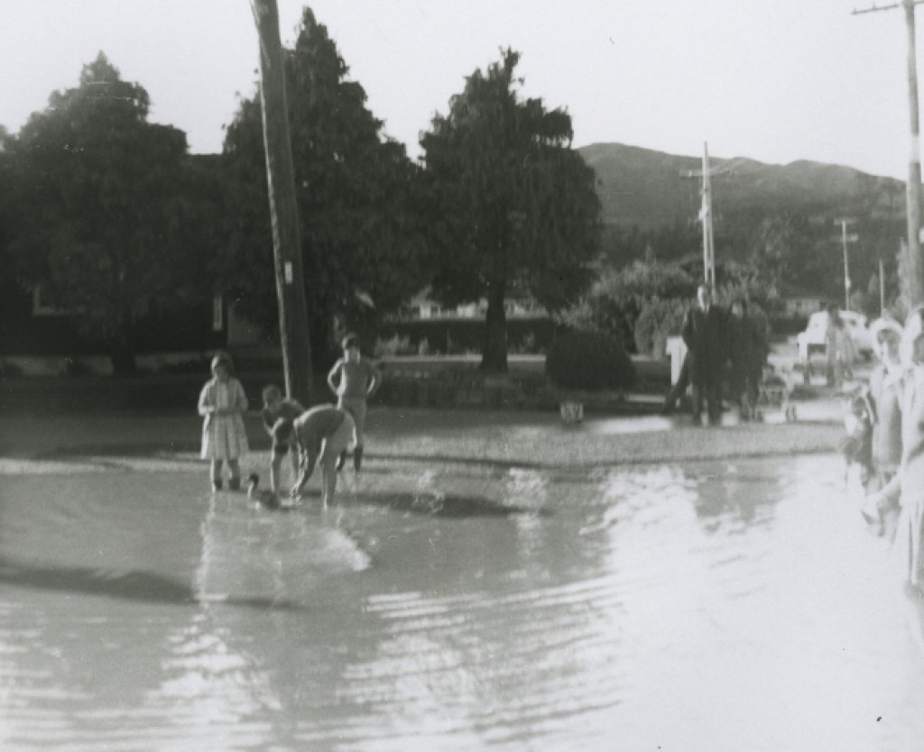 Flooding 1965 in Upper Hutt